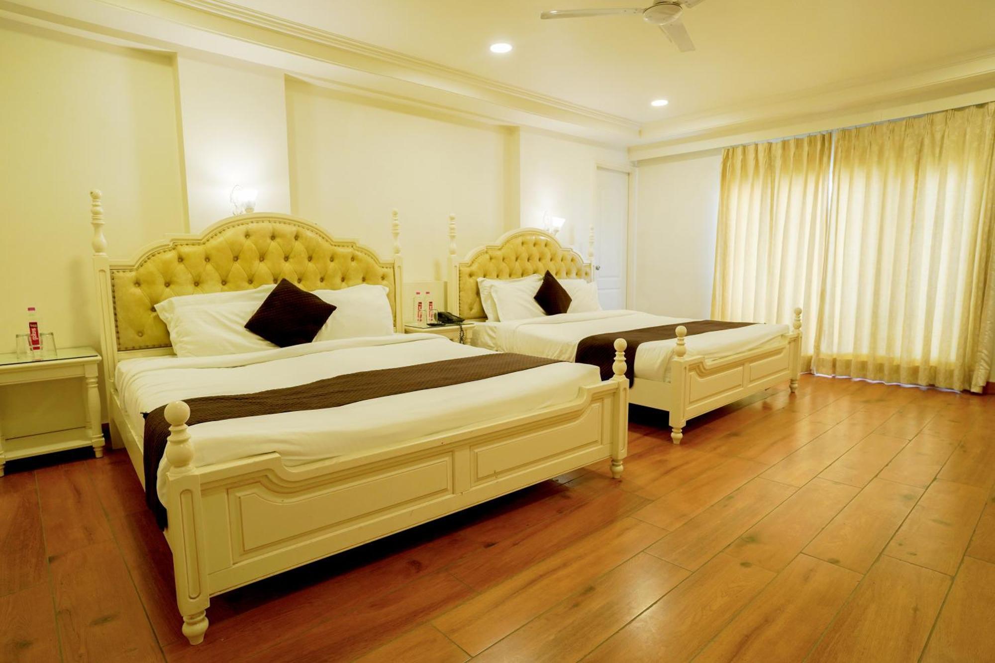 Cygnett Lite Grand, Jaipur Hotel Buitenkant foto