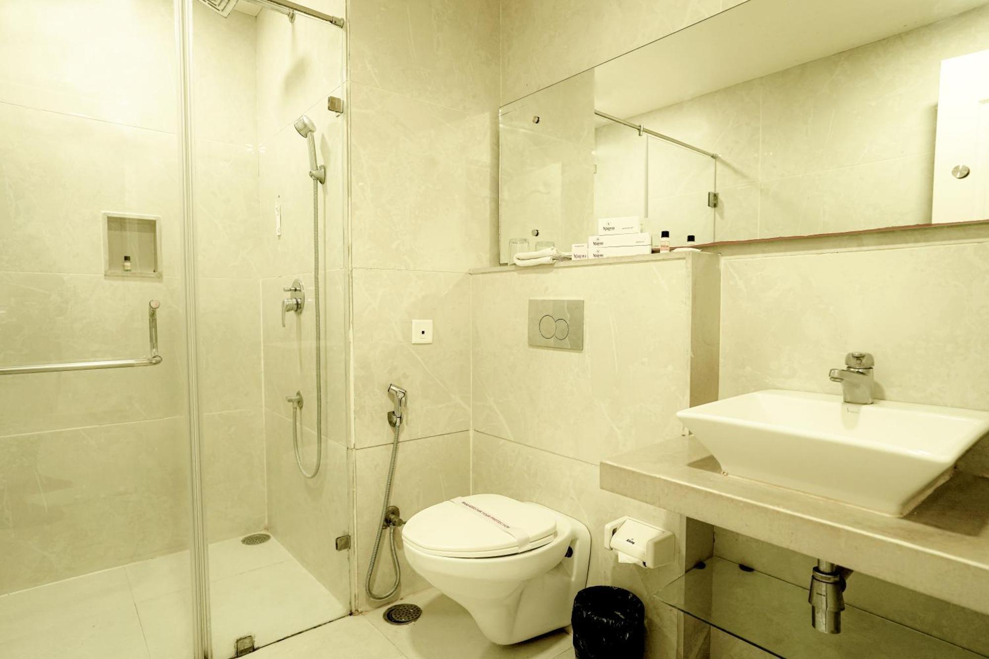 Cygnett Lite Grand, Jaipur Hotel Buitenkant foto