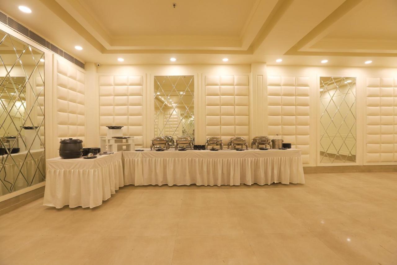 Cygnett Lite Grand, Jaipur Hotel Buitenkant foto
